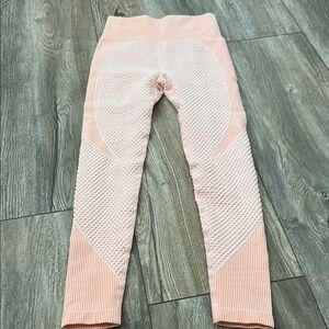 Kids Pink Textured Leggings